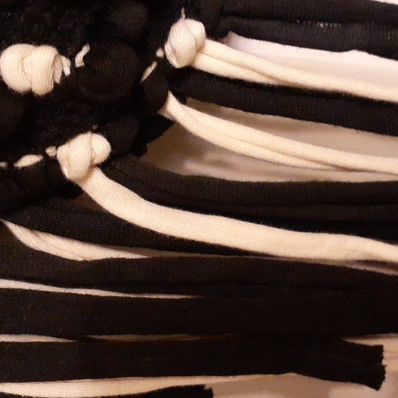 shoulder tote bag with a boho vibe. NEW. - Picture 5 of 6